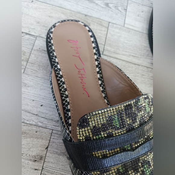 Betsey Johnson Markerr/Marko Animal Print Penny Loafer Slides 7 - Picture 4 of 8